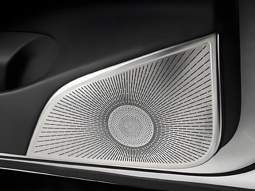 Últimos blogs de la empresa sobre Grabado de precisión para rejillas de altavoces automotrices: Mejorando el rendimiento y la estética