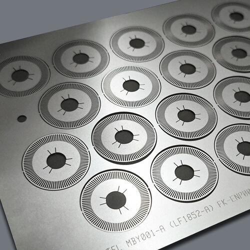 Últimos blogs de la empresa sobre Cómo el proceso de grabado fotoquímico crea ventajas de diseño para su aplicación