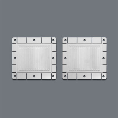 Un buen precio. Precisión de grabado de metal personalizado de 0,5 mm a 2 mm Placas bipolares metálicas para pilas de combustible PEM en línea