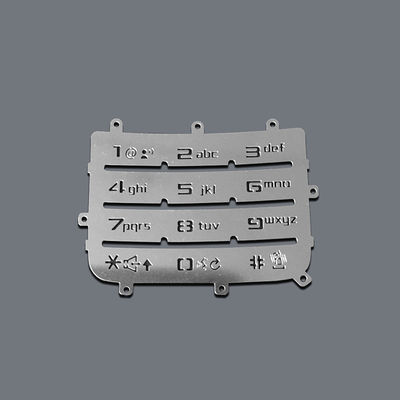 Un buen precio. Placas de aluminio grabadas al ácido con superficie cepillada en línea