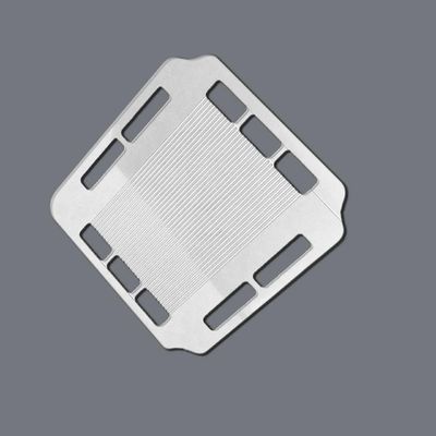 Grabado químico de placas bipolares para pilas de combustible con materiales personalizados