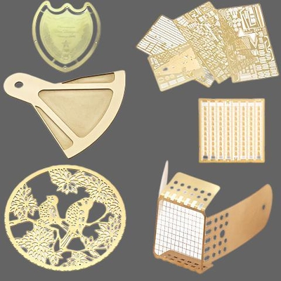 Un buen precio. Marcapáginas de cobre grabado, adornos elegantes, artesanía en línea