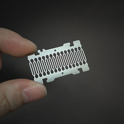 Un buen precio. Custom Chemical Metal Etching Ultra Thin Stainless Steel Electric Razor Accessories en línea